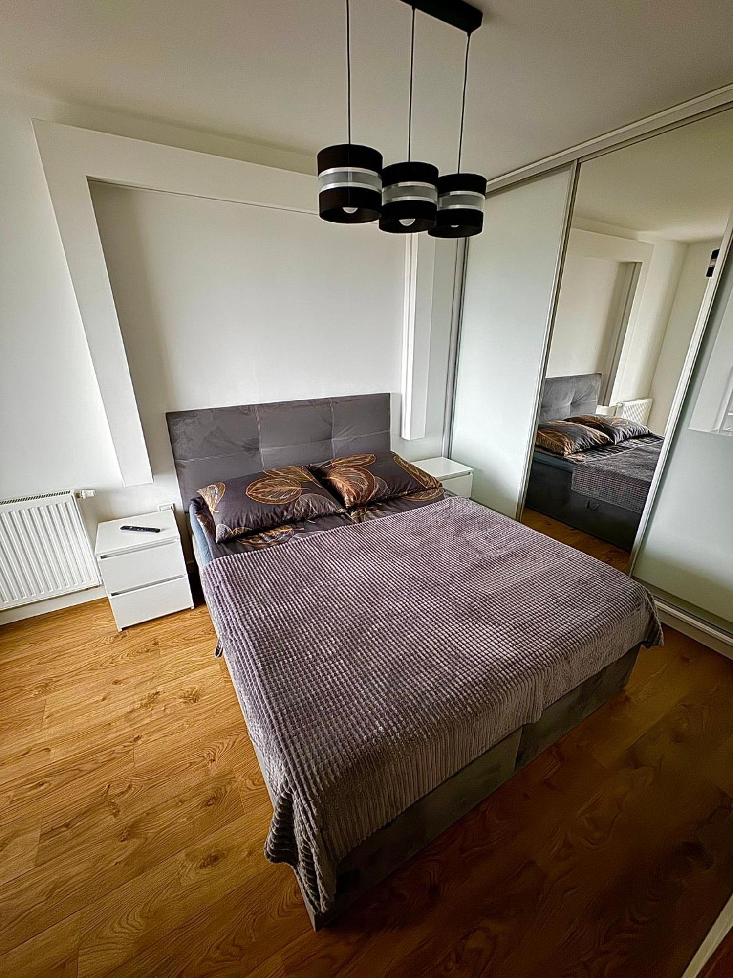 Jurajska Plaza - Nowoczesny Apartament Z Osobna Sypialnia, Parking Gratis - Kielce Exterior foto